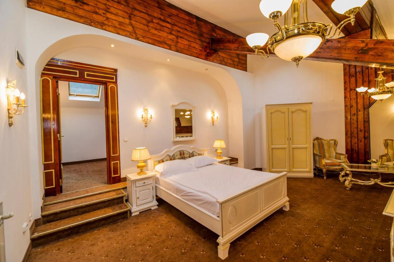 Vila Miorita โปยานาบราซอฟ ภายนอก รูปภาพ