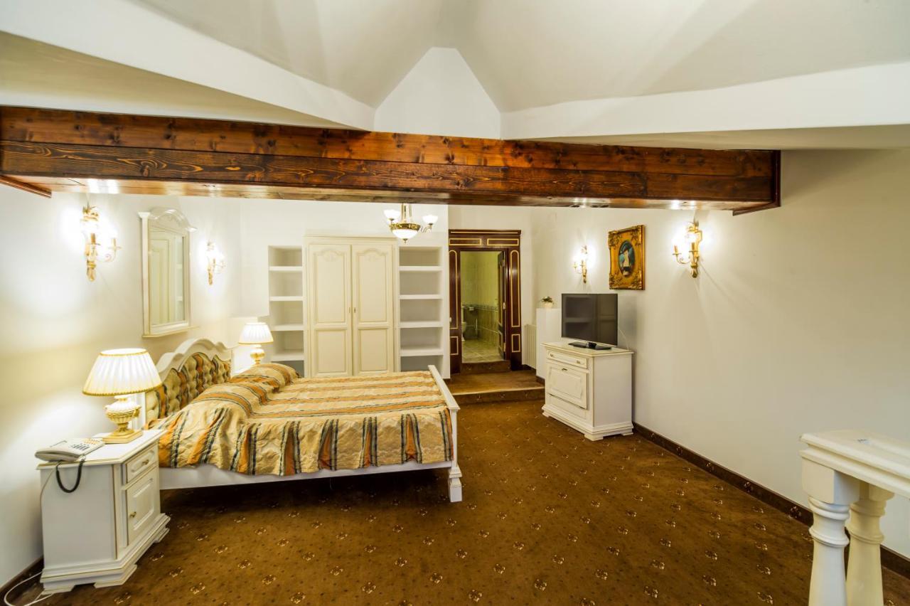Vila Miorita โปยานาบราซอฟ ภายนอก รูปภาพ